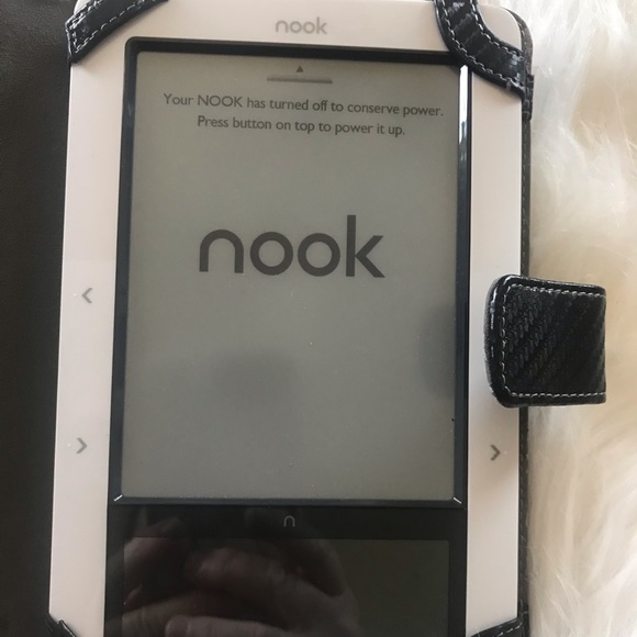 Barnes & Noble | Nook Wifi E-Reader - Picture 5 of 12